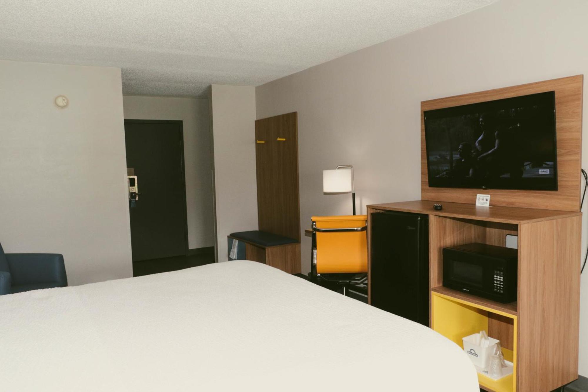 Days Inn By Wyndham Farmville Dış mekan fotoğraf