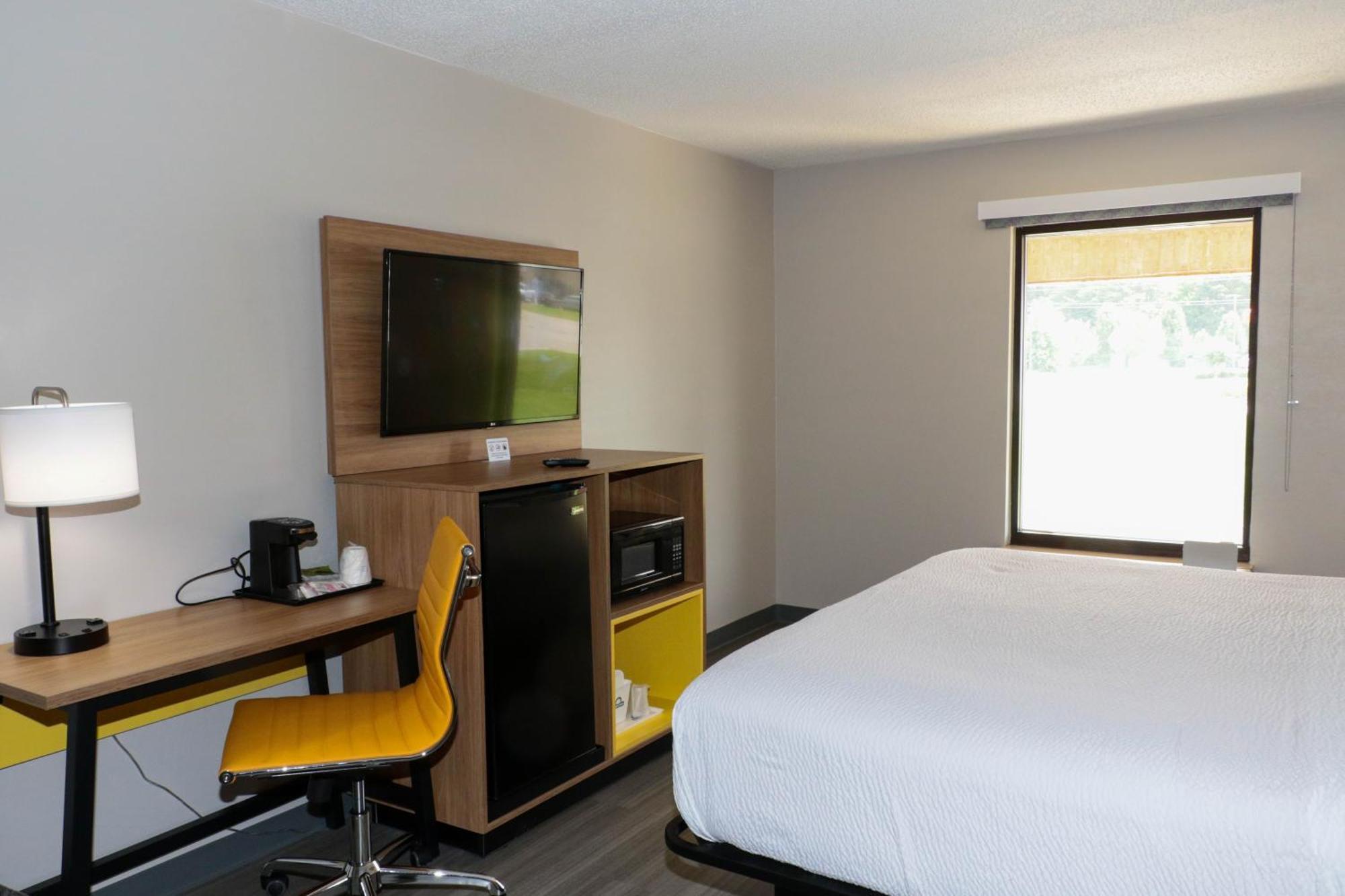 Days Inn By Wyndham Farmville Dış mekan fotoğraf